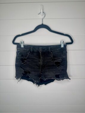 American Eagle Women's High RiseBlack Denim Shorts - Size 6